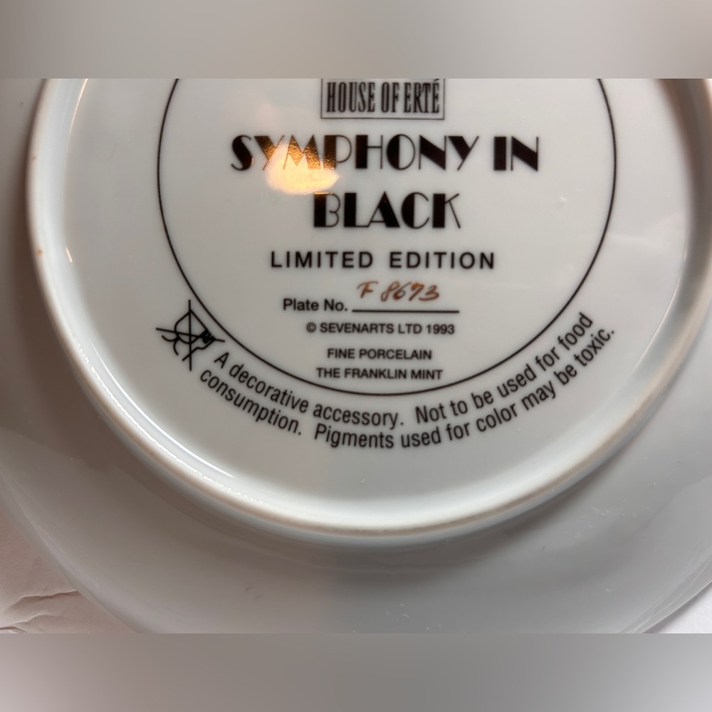 House of ERTE SYMPHONY IN BLACK Display D-8 1/8" Plate #F8673 Limited Edition - Picture 11 of 15